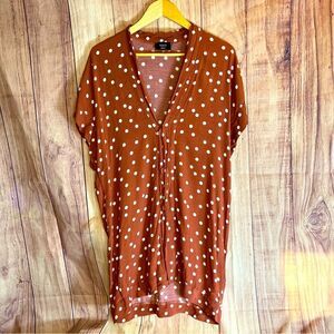 Vici Women’s Small Orange White Dotted Knee Highed Button up Dress.